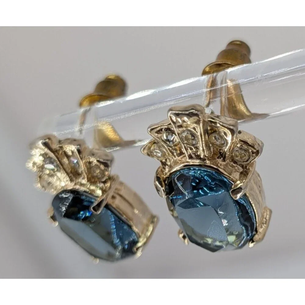 Vintage Blue Glass Stud Earrings Clear Rhinestone Crown Gold Tone Pierced 15mm
